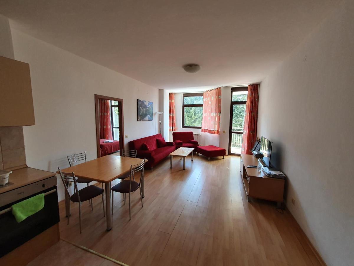Flora Apartments Tmf Borovets Ngoại thất bức ảnh